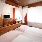 Zur Alten Post Szálloda 3*