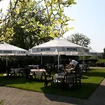 Hotel Zur Alten Post 3*