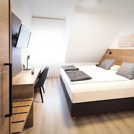 Отель Zur Alten Post Ноттульн