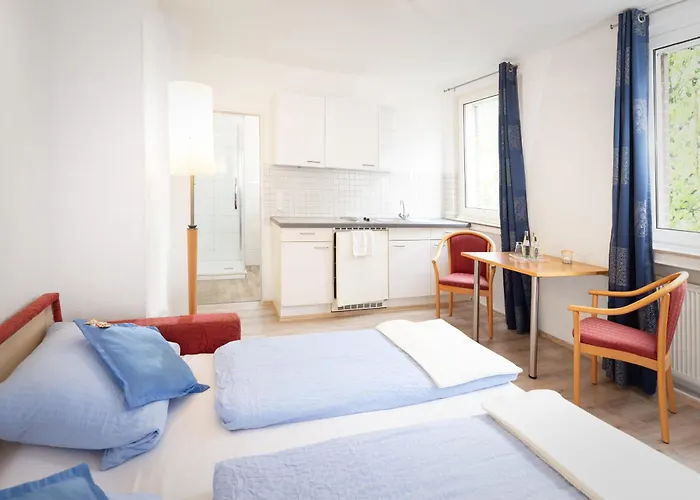 Zur Alten Post Hotel 3*