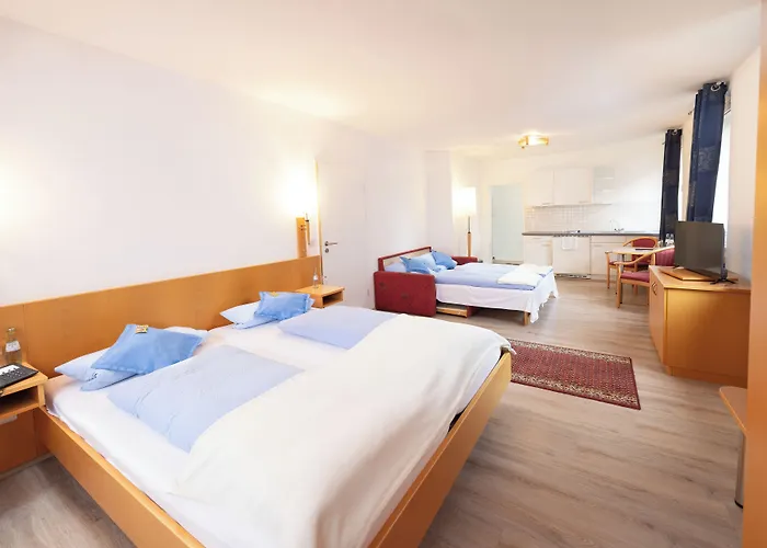 Hotel Zur Alten Post 3*